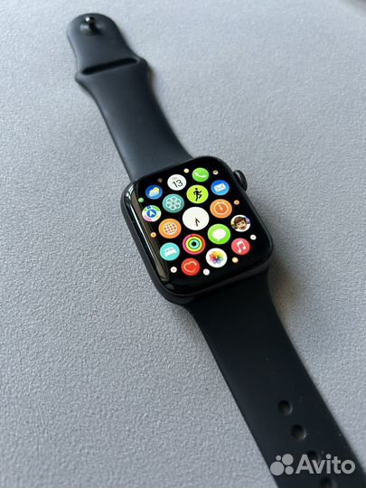 Часы apple watch 5 44 mm