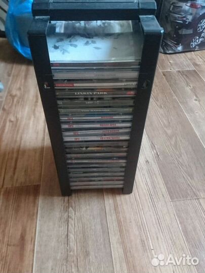 Стойка под CD и MP-3 диски