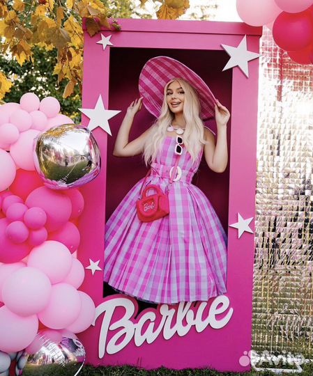 Контент менеджер, графический дизайнер