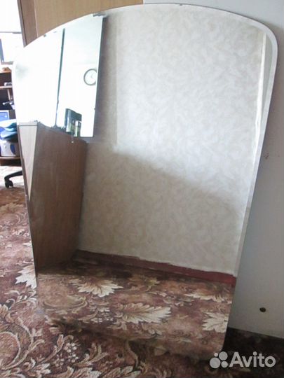 Зеркало большое 84*68 см