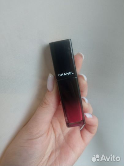 Помада chanel rouge allure laque 66