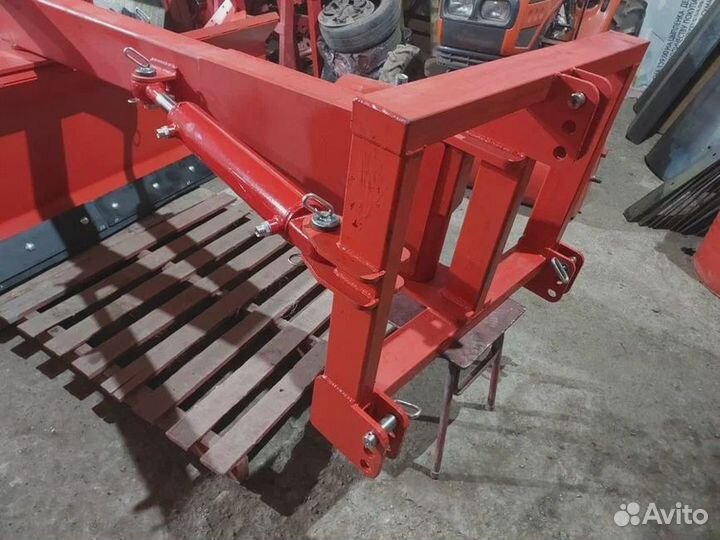 Гидравлический грейдерный отвал 2,5м на мтз