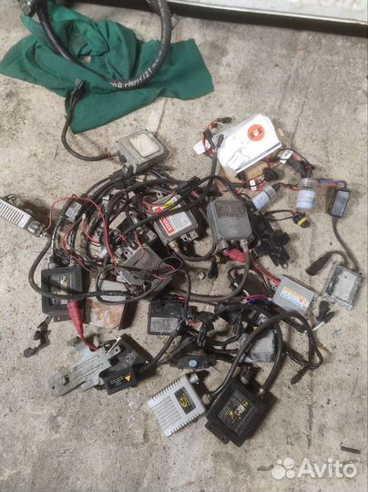 Ксенон Nissan блоки лампы линзы