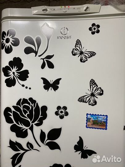 Холодильник бу indesit