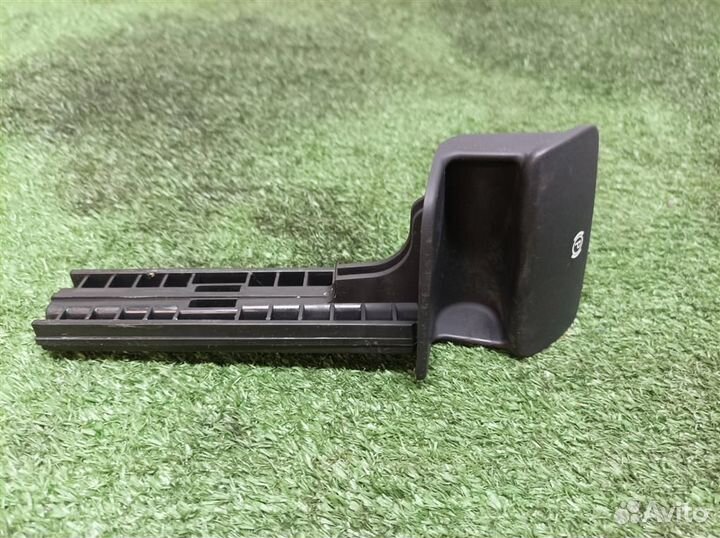 Рычаг стояночного тормоза Audi Q7 2005