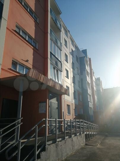 2-к. квартира, 56 м², 2/5 эт.