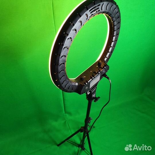 Кольцевая Лампа 36 см со Штативом