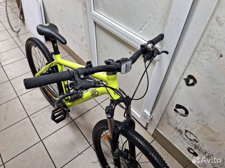 Горный велосипеды топовый бренда(гидравликой )