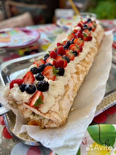 Меренговый рулет на заказ