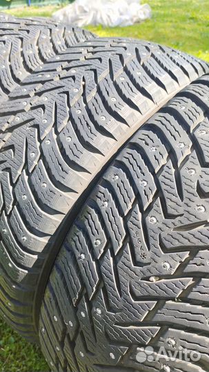 Nokian Tyres Hakkapeliitta 8 SUV 245/60 R18 109T