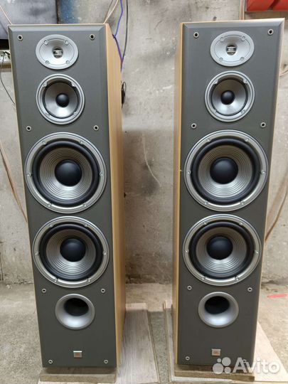 JBL E90 Northridge