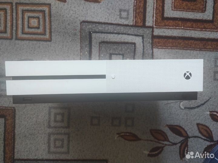 Хbox one s 1TB