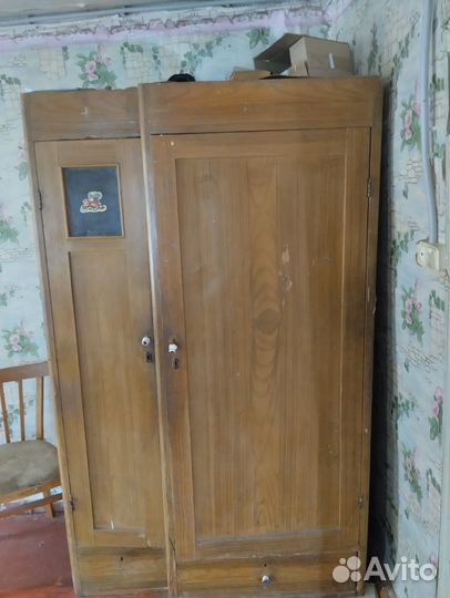 Шифонер ретро