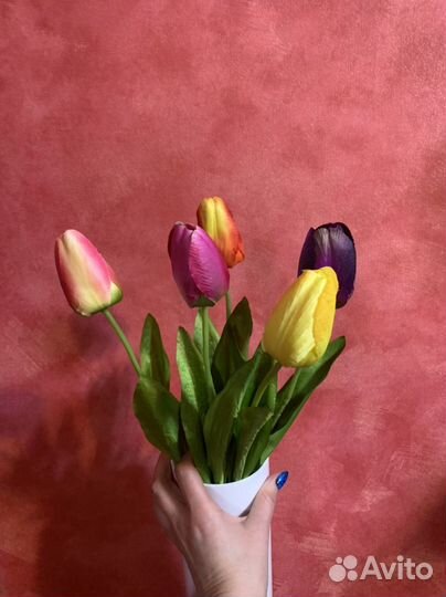 Тюльпаны искуственнве