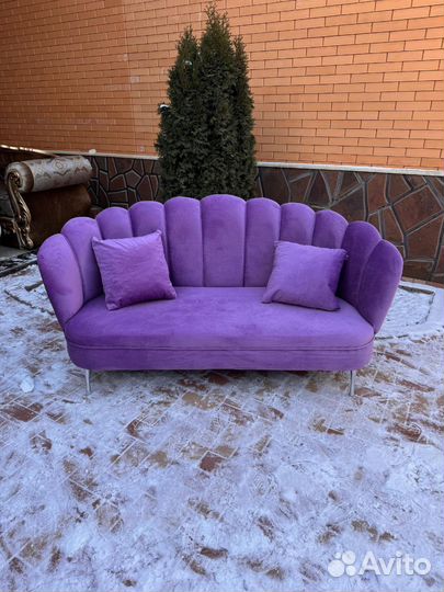 Диван/ банкетка Ракушка