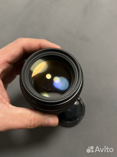 Объектив canon 85mm 1 8