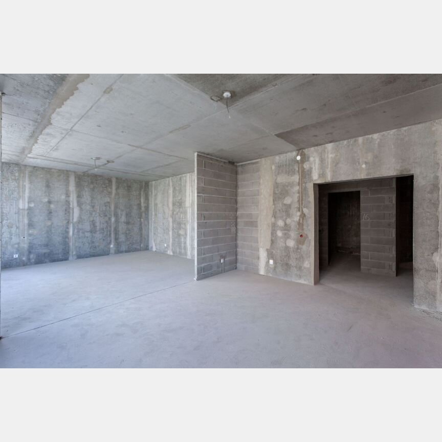 4-к. квартира, 140 м², 4/23 эт.