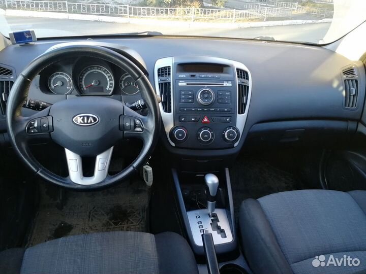 Kia Ceed 1.6 AT, 2012, 254 000 км