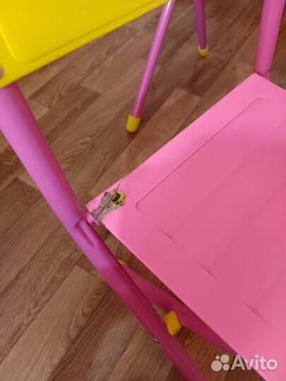 Детский стол и стул