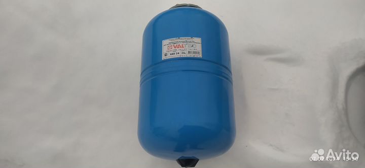 Расширительный бак для отопления 24л. и гвс 24л