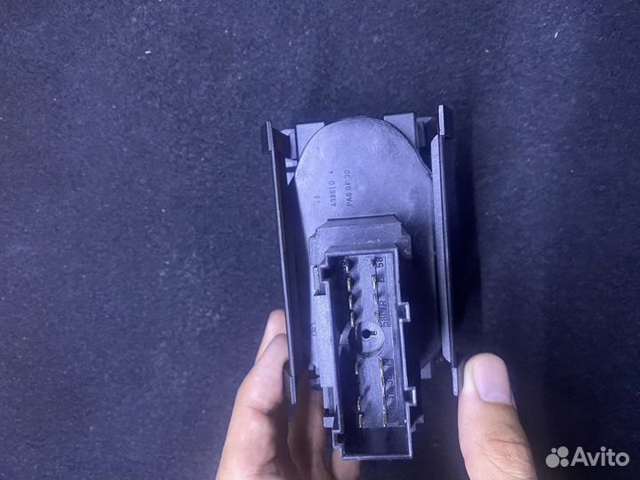 Блок управления светом Форд Фокус 2 без птф