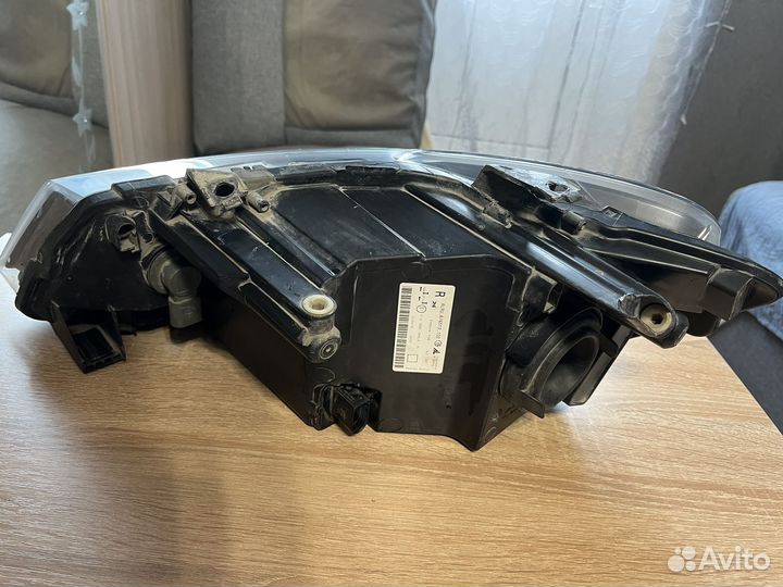 Фара передняя правая volkswagen polo 5