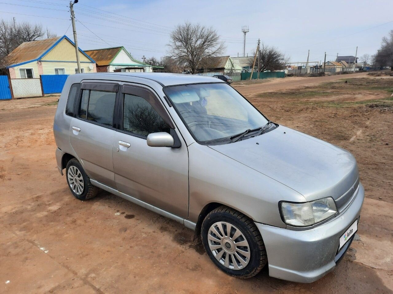 Nissan Cube: фото владельца