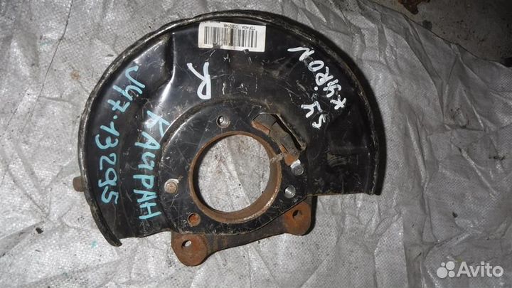 Кулак поворотный передний правый Ssang Yong Kyron