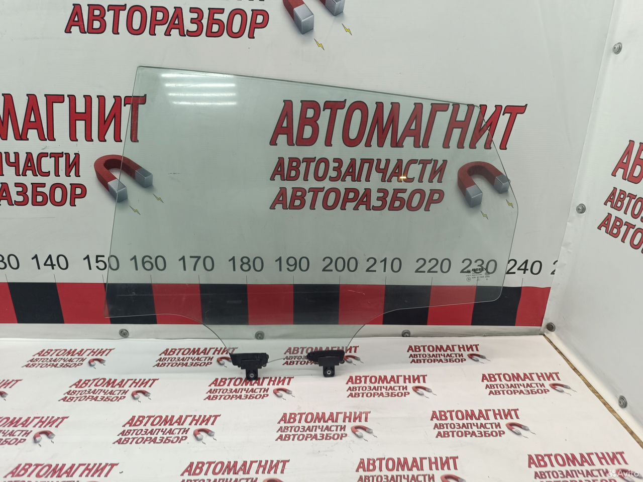 Стекло двери заднее левое Geely Atlas 2 FX11