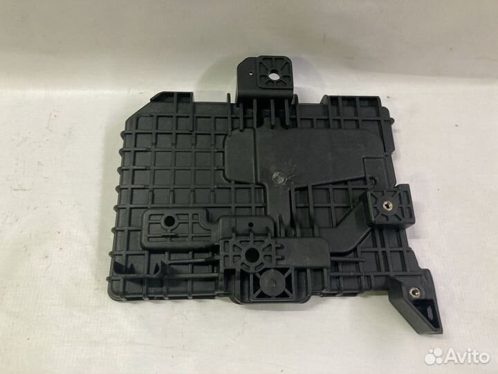 Площадка под аккумулятор KIA RIO 4