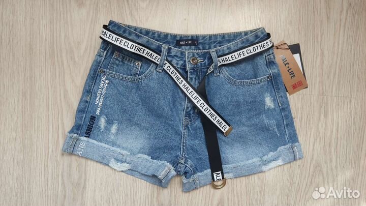 Шорты новые с поясом