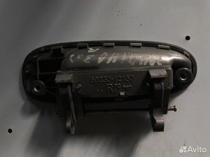 Ручка двери внешняя Toyota Corolla AE 100 2C