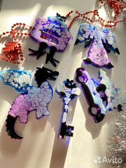 Елочные игрушки из эпоксидной смолы