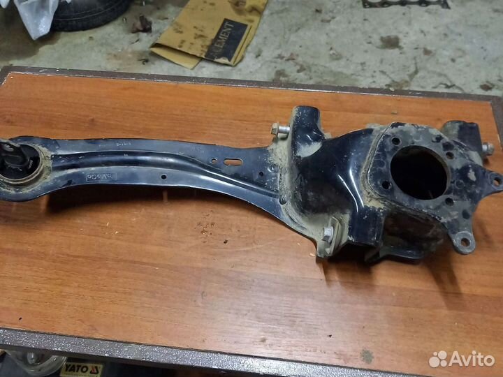 Рычаг задний правый Mazda 3 BL