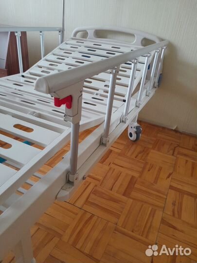 Кровать для лежачих больных б/у