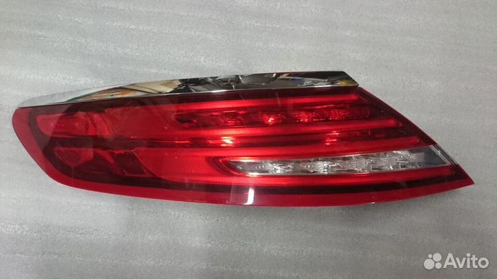 Фонарь задний левый в крыло мерседес W217 S217