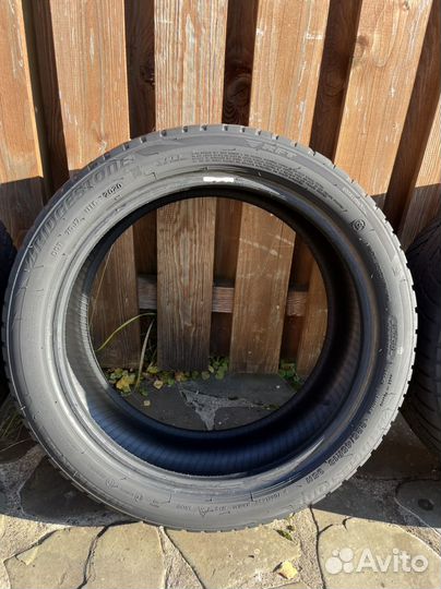 Bridgestone Blizzak LM-001 225/45 R18 95H