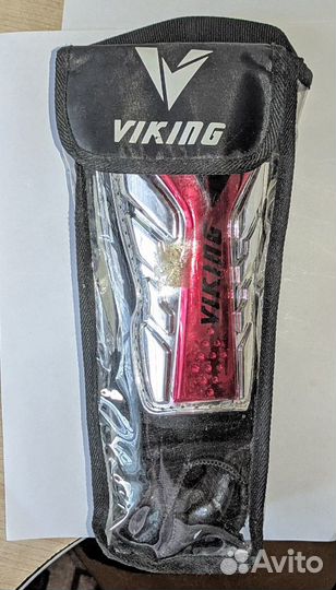 Щитки футбольные 