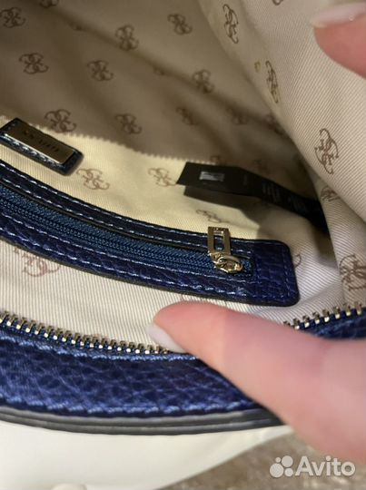 Клатч - конверт от Guess