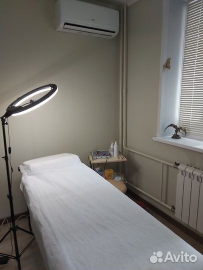 Буккально-скульптурный массаж лица