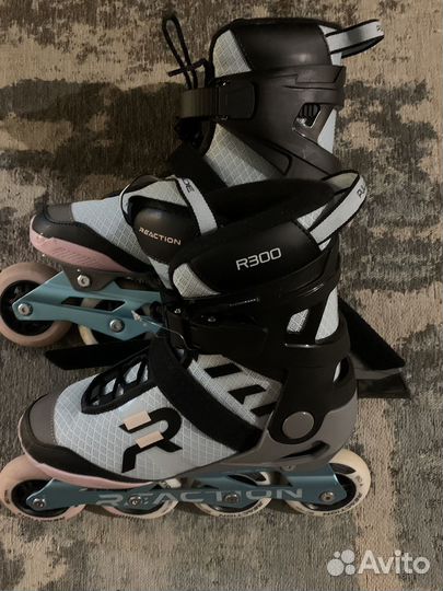 Роликовые коньки женские Reaction R300W Ролики