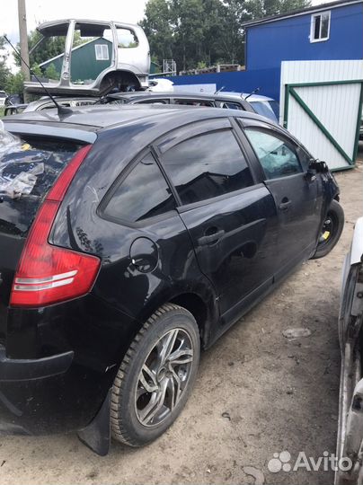 Ситроен с4 дверь правая Citroen c4