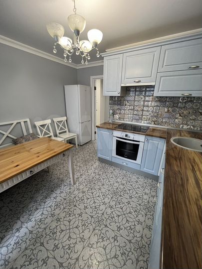 1-к. квартира, 41 м², 14/17 эт.