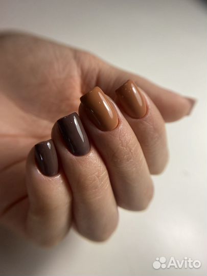 Мастер маникюра, гель-лак