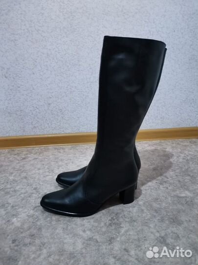 Сапоги новые