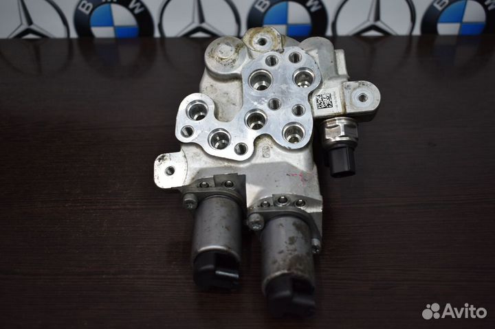 Блок пневмоподвески BMW F02, F10