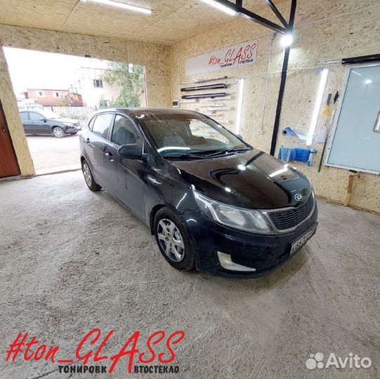 Лобовое стекло на иномарки с заменой