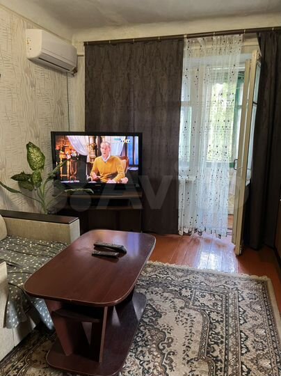 2-к. квартира, 43 м², 4/4 эт.