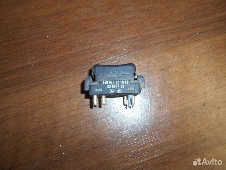 Кнопка стеклоподъемника Mercedes Benz W140 1991-1