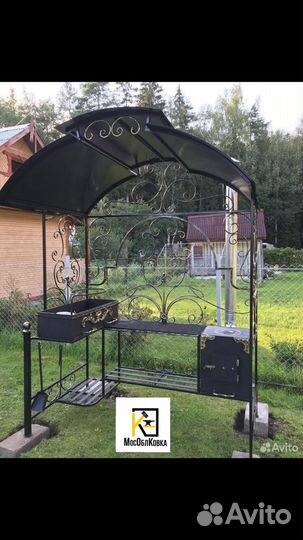 Кованые мангалы с крышей